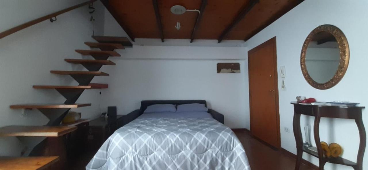 La Casa Sul Como Νάπολη Εξωτερικό φωτογραφία
